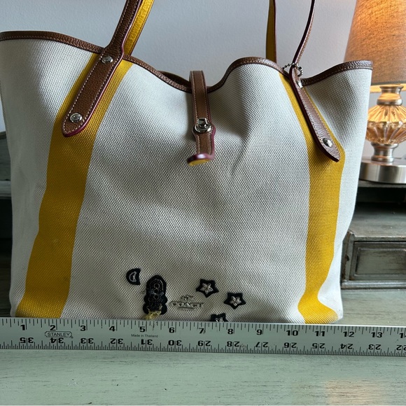 Coach Market Tote - Picture 5 of 13